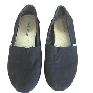 TOMS Classic Canvas Slip-Ons
